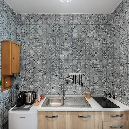Apartment In Sanita Historic District *